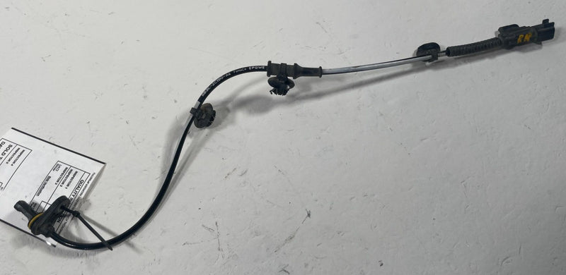 Load image into Gallery viewer, 19-23 FORD RANGER REAR LEFT OR RIGHT SIDE ABS WHEEL SPEED SENSOR 2.3L # 112189

