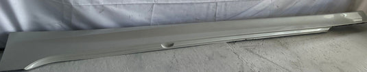 19-25 BMW 330I 330i xDrive FRONT LEFT ROCKER PANEL SKIRT MOLDING WHITE