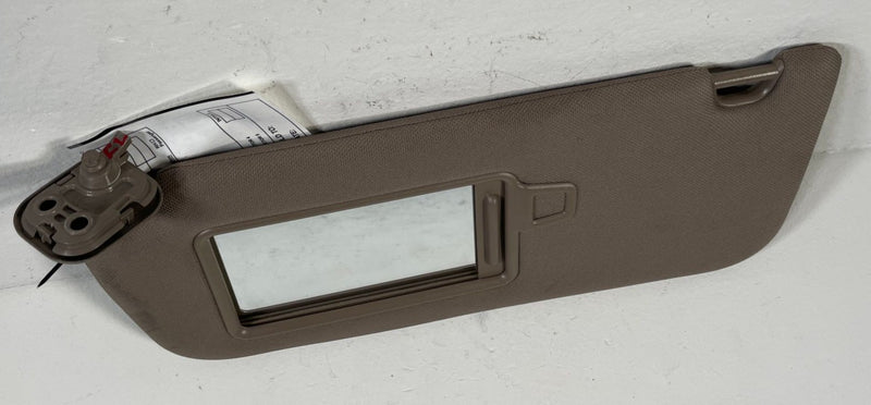 Load image into Gallery viewer, 2021-23 HYUNDAI SANTA FE FRONT LEFT DRIVER SIDE SUNVISOR SUN VISOR 2.5L # 107911
