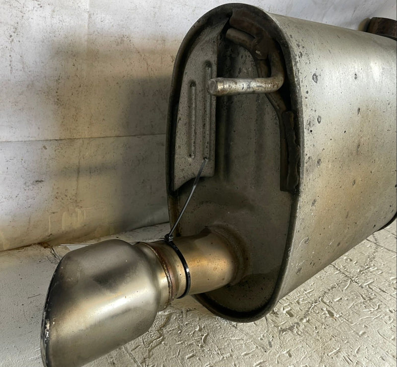 Load image into Gallery viewer, 2018 - 2023 FORD MUSTANG REAR RIGHT SIDE EXHAUST MUFFLER PIPE 2.3L # 112960
