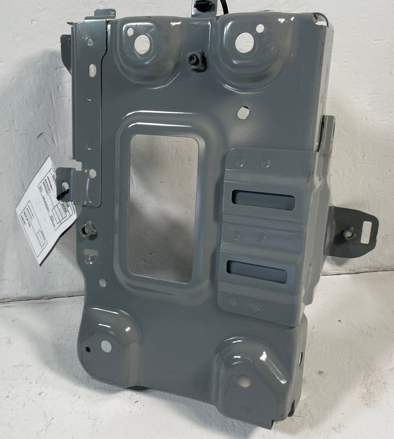Load image into Gallery viewer, 19-25 INFINITI QX50 QX55 BATTERY TRAY HOLDER MOUNT SUPPORT BRACKET # 106549
