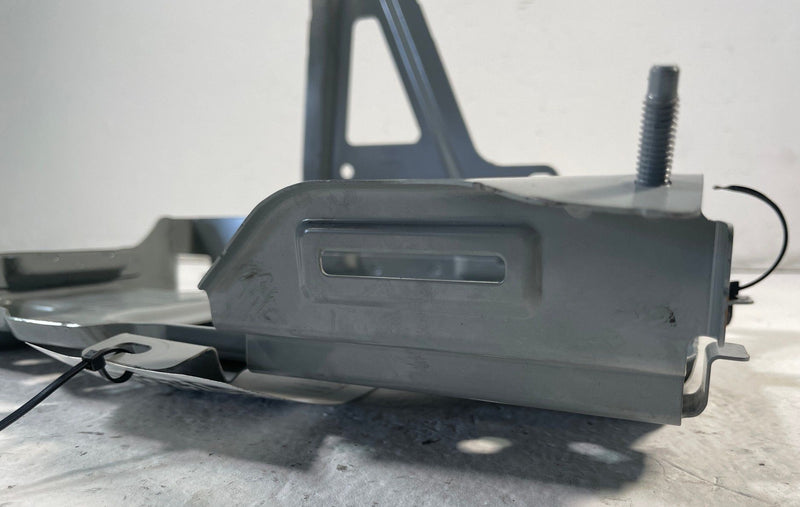 Load image into Gallery viewer, 19-25 INFINITI QX50 QX55 BATTERY TRAY HOLDER MOUNT SUPPORT BRACKET # 106549
