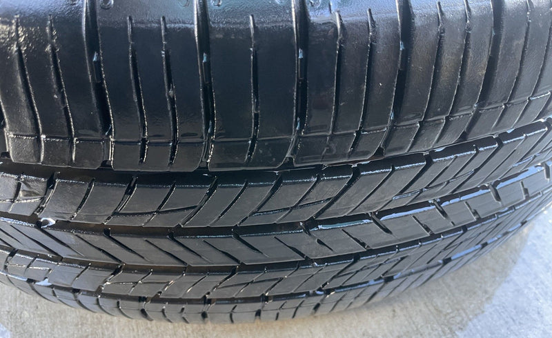 Load image into Gallery viewer, HYUNDAI TUCSON LIMITED 19x7.5 ALLOY WHEEL RIM 235/55R19 W/ TIRE 2025 # 113070
