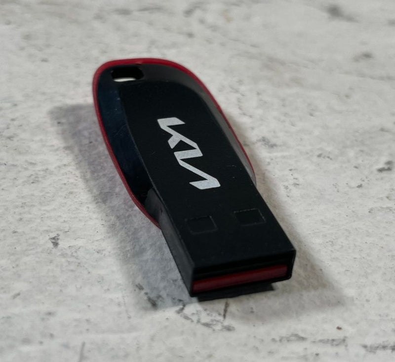 Load image into Gallery viewer, 2021 KIA K5 FUEL INFOTAINMENT SYSTEM SOFTWARE UPDATE USB DRIVE 1.6L # 110641
