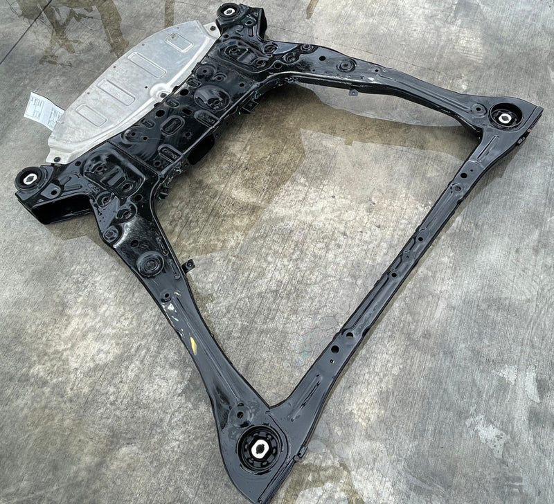 Load image into Gallery viewer, 2021 - 2024 KIA K5 FRONT SUBFRAME UNDERCARRIAGE CROSSMEMBER CRADLE # 110720
