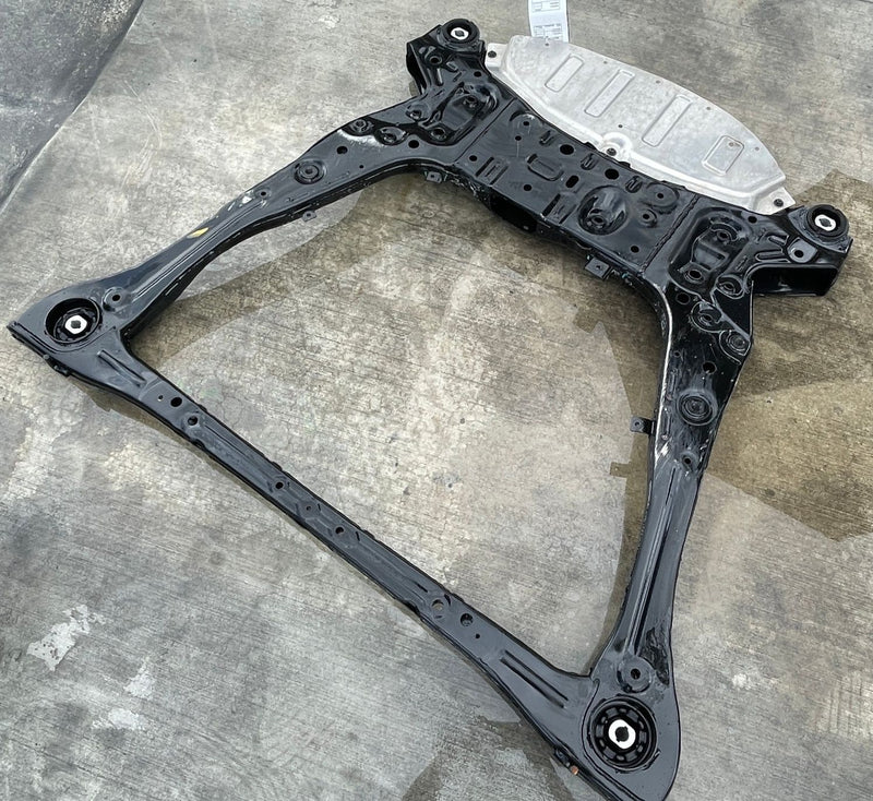 Load image into Gallery viewer, 2021 - 2024 KIA K5 FRONT SUBFRAME UNDERCARRIAGE CROSSMEMBER CRADLE # 110720
