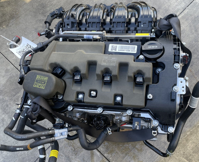 Load image into Gallery viewer, HYUNDAI TUCSON FWD G4K ENGINE MOTOR ASSEMBLY 2.5L 14K MILES 2025 # 113075
