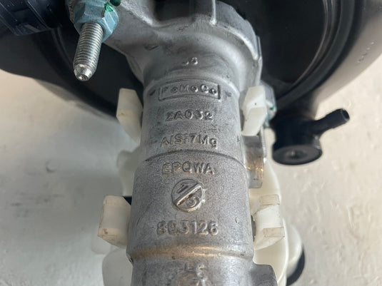 15-23 FORD MUSTANG POWER BRAKE BOOSTER & MASTER CYLINDER RESERVOIR 2.3L