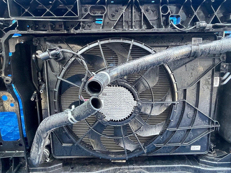Load image into Gallery viewer, HYUNDAI PALISADE RADIATOR CORE SUPPORT W/COOLING ASSEMBLY 3.8L 2020-2022 #109364
