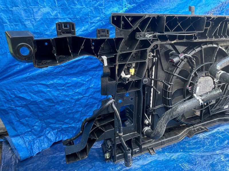 Load image into Gallery viewer, HYUNDAI PALISADE RADIATOR CORE SUPPORT W/COOLING ASSEMBLY 3.8L 2020-2022 #109364
