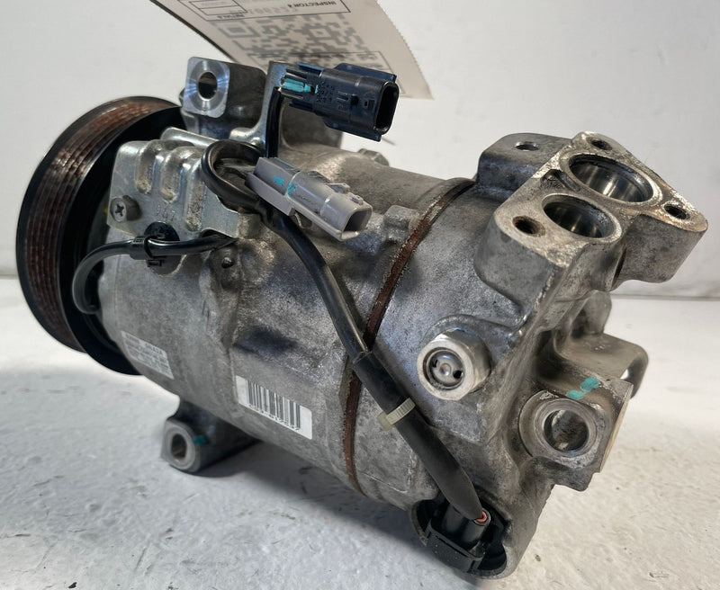 Load image into Gallery viewer, 2019 - 2020 INFINITI QX50 HVAC A/C AIR CONDITIONING COMPRESSOR 2.0L # 106522

