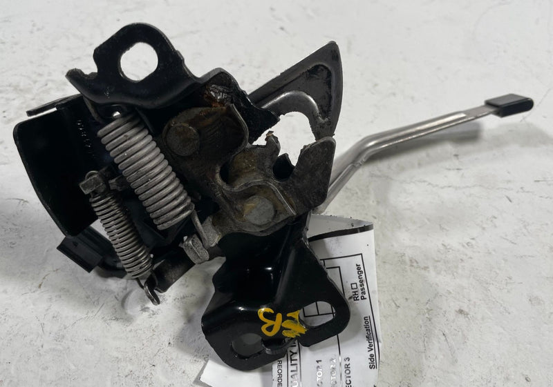 Load image into Gallery viewer, 2022 - 2025 HONDA PASSPORT FRONT HOOD BONNET RELEASE LOCK LATCH # 113367
