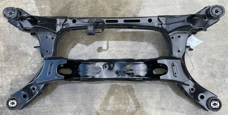 Load image into Gallery viewer, 2021 - 2024 KIA K5 FWD REAR SUBFRAME UNDERCARRIAGE CROSSMEMBER CRADLE # 110719
