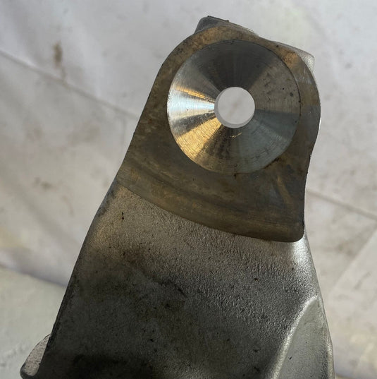 2015-2023 FORD MUSTANG RWD REAR LEFT DRIVER SIDE SPINDLE KNUCKLE W/ HUB