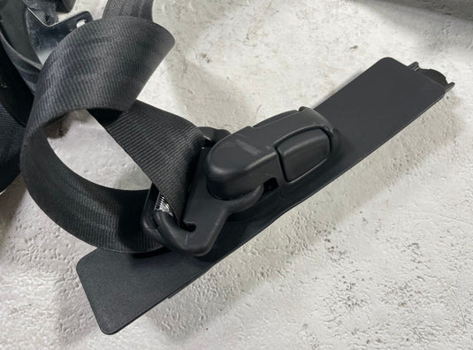 2022-2023 HONDA PASSPORT FRONT RIGHT PASSENGER SIDE SEAT BELT RETRACTOR