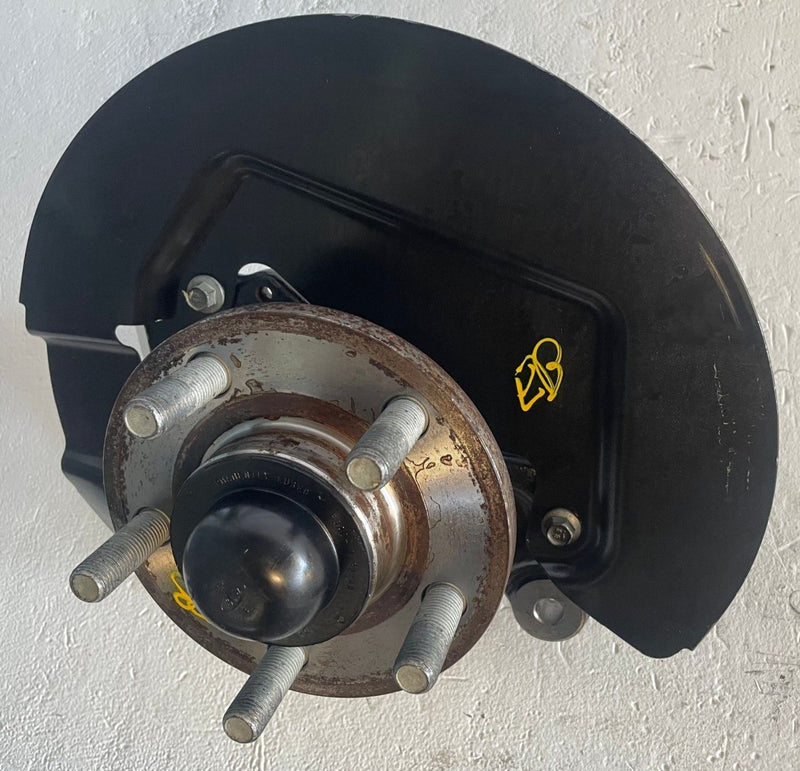 Load image into Gallery viewer, 2022-2023 FORD MUSTANG RWD FRONT LEFT DRIVER SIDE SPINDLE KNUCKLE W/ HUB #113522
