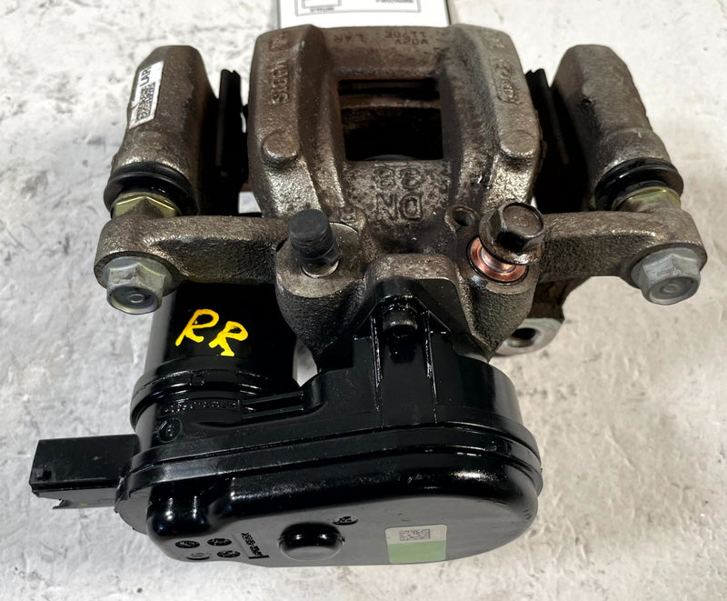 Load image into Gallery viewer, 2021 - 2026 KIA K5 FWD REAR RIGHT PASSENGER SIDE DISC BRAKE CALIPER # 110683
