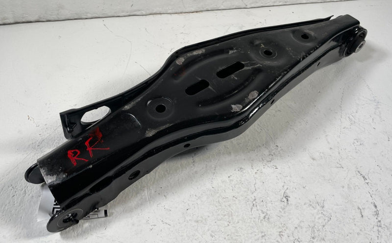 Load image into Gallery viewer, 2021-23 HYUNDAI SANTA FE REAR RIGHT SIDE LOWER CONTROL ARM SPRING PERCH #107946
