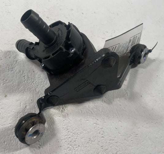 2019-2023 FORD RANGER ENGINE COOLANT AUXILIARY WATER PUMP ASSEMBLY 2.3L