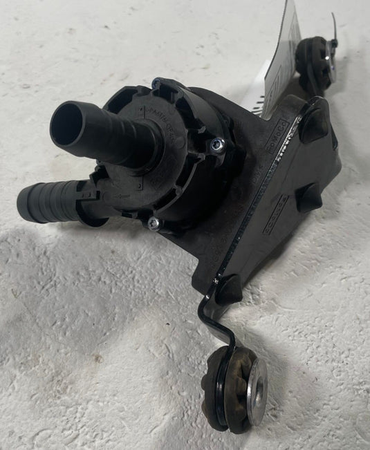 2019-2023 FORD RANGER ENGINE COOLANT AUXILIARY WATER PUMP ASSEMBLY 2.3L