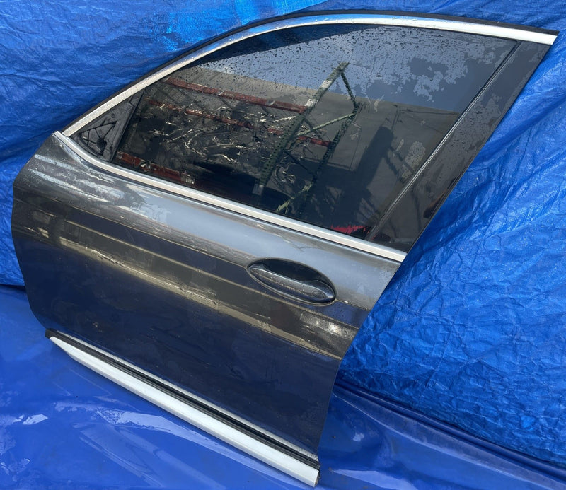 Load image into Gallery viewer, BMW X3 G01 FRONT LEFT DRIVER SIDE DOOR SHELL ASSEMBLY BLACK (A90M) 18-24 #108337

