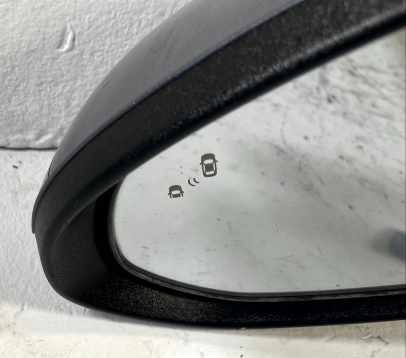 Load image into Gallery viewer, 2021 - 2024 KIA K5 FRONT LEFT DRIVER SIDE VIEW DOOR MIRROR SILVER (ERG) # 110712
