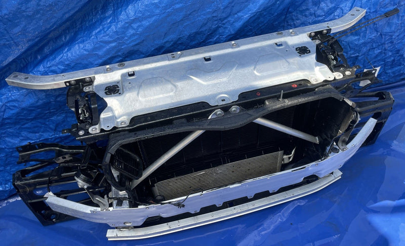 Load image into Gallery viewer, BMW X3 X4 G01 G02 RADIATOR CORE SUPPORT W/ COOLING ASSEMBLY 2.0L 18-24 # 108334
