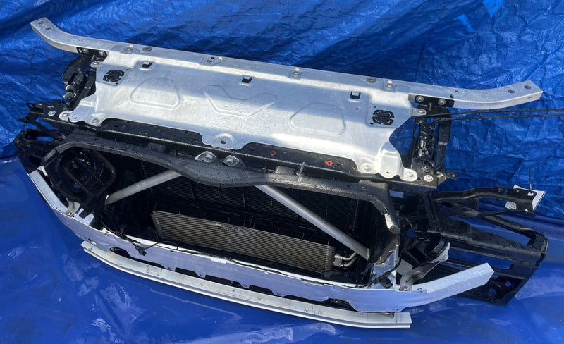 Load image into Gallery viewer, BMW X3 X4 G01 G02 RADIATOR CORE SUPPORT W/ COOLING ASSEMBLY 2.0L 18-24 # 108334
