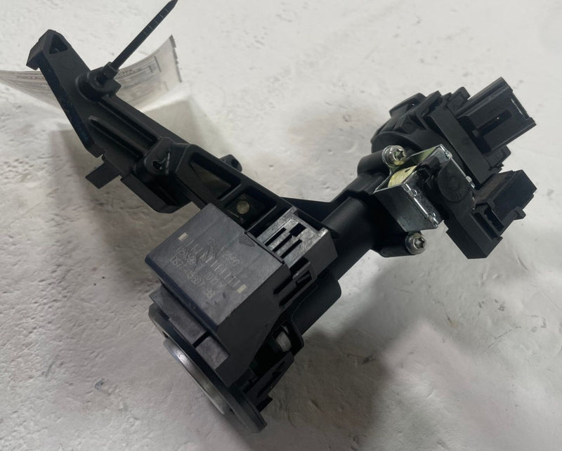 Load image into Gallery viewer, 2019 - 2023 FORD RANGER STEERING COLUMN IGNITION LOCK CYLINDER 2.3L # 112147
