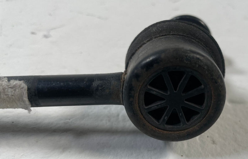 Load image into Gallery viewer, 2018 - 2023 KIA STINGER REAR LEFT STABILIZER ANTI ROLL SWAY BAR END LINK #110774
