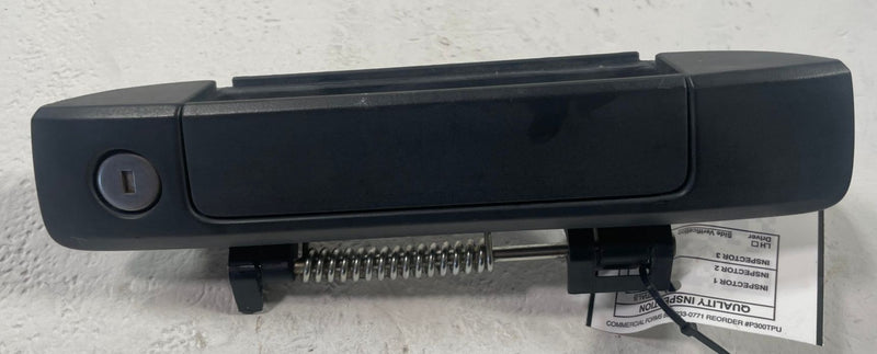 Load image into Gallery viewer, 2019 - 2023 FORD RANGER REAR OUTER TAILGATE TAIL GATE RELEASE HANDLE # 112148

