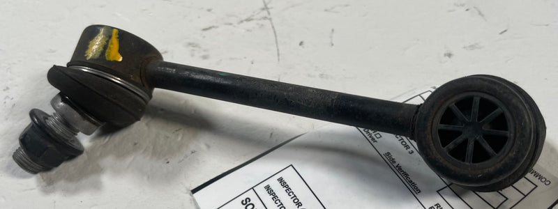 Load image into Gallery viewer, 2018-2023 KIA STINGER REAR RIGHT STABILIZER ANTI ROLL SWAY BAR END LINK # 110770
