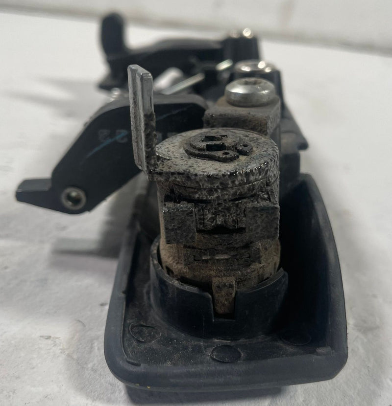 Load image into Gallery viewer, 2019 - 2023 FORD RANGER REAR OUTER TAILGATE TAIL GATE RELEASE HANDLE # 112148
