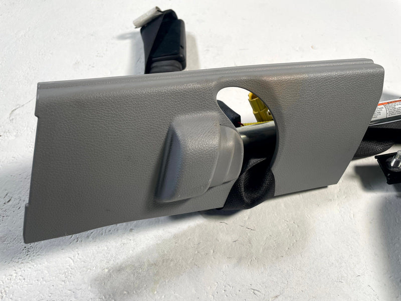 Load image into Gallery viewer, 2016-2022 ACURA ILX FRONT LEFT DRIVER SIDE SEAT BELT RETRACTOR BLACK # 113586
