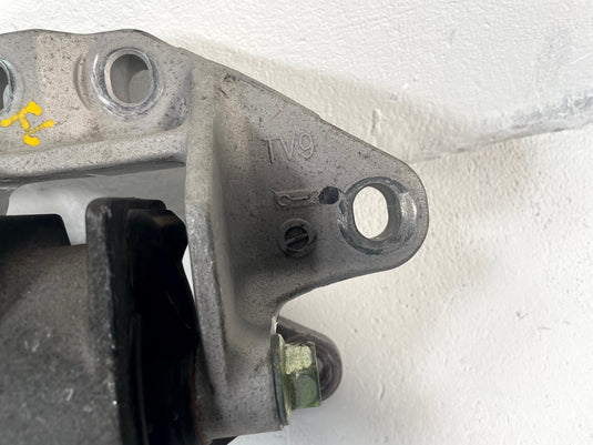 2016-2022 ACURA ILX FRONT LEFT SIDE ENGINE MOUNT BRACKET 50850-TV9-A02