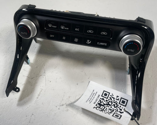 2018-2023 KIA STINGER DASH HEATER CLIMATE CONTROL SWITCH UNIT W/ BRACKET