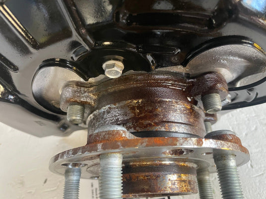 22-26 HYUNDAI TUCSON FRONT RIGHT PASSENGER SIDE SPINDLE KNUCKLE & HUB