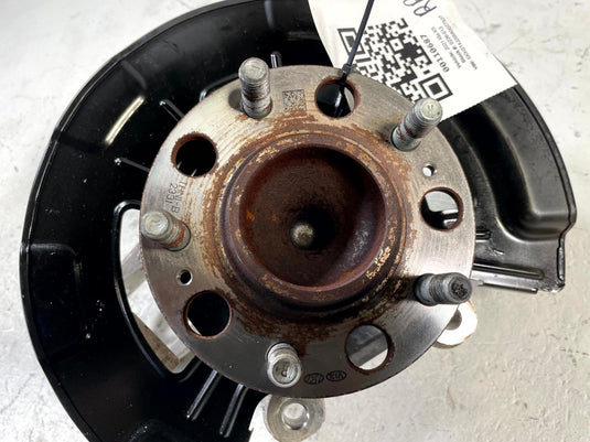 2021 - 2024 KIA K5 FWD REAR RIGHT PASSENGER SIDE SPINDLE KNUCKLE W/ HUB
