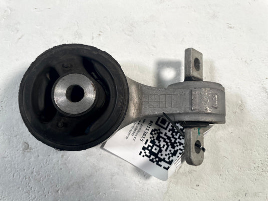 2016-2022 ACURA ILX ENGINE FRAME TORQUE ROD LOWER MOUNT SUPPORT BRACKET 