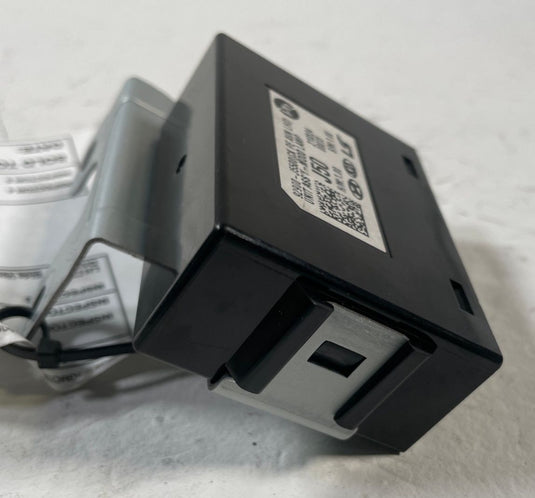 2022 - 2023 KIA STINGER MOOD LIGHT LAMP CONTROL MODULE UNIT W/ BRACKET