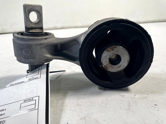 2016-2022 ACURA ILX ENGINE FRAME TORQUE ROD LOWER MOUNT SUPPORT BRACKET