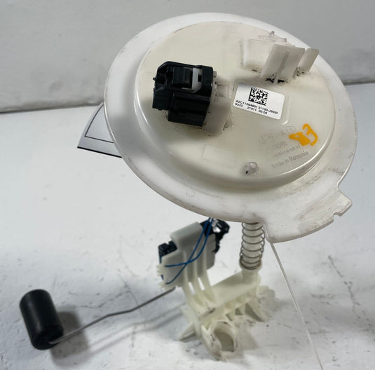 2021 - 2023 KIA STINGER FUEL GAS TANK PUMP SENDING UNIT LEVEL SENSOR