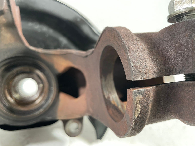 Load image into Gallery viewer, 2019-2025 HONDA PASSPORT FRONT LEFT DRIVER SIDE SPINDLE KNUCKLE W/ HUB # 113395
