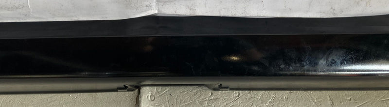 Load image into Gallery viewer, 23-26 HONDA HR-V EX-L LEFT DRIVER SIDE ROCKER PANEL SKIRT MOLDING BLACK # 108092
