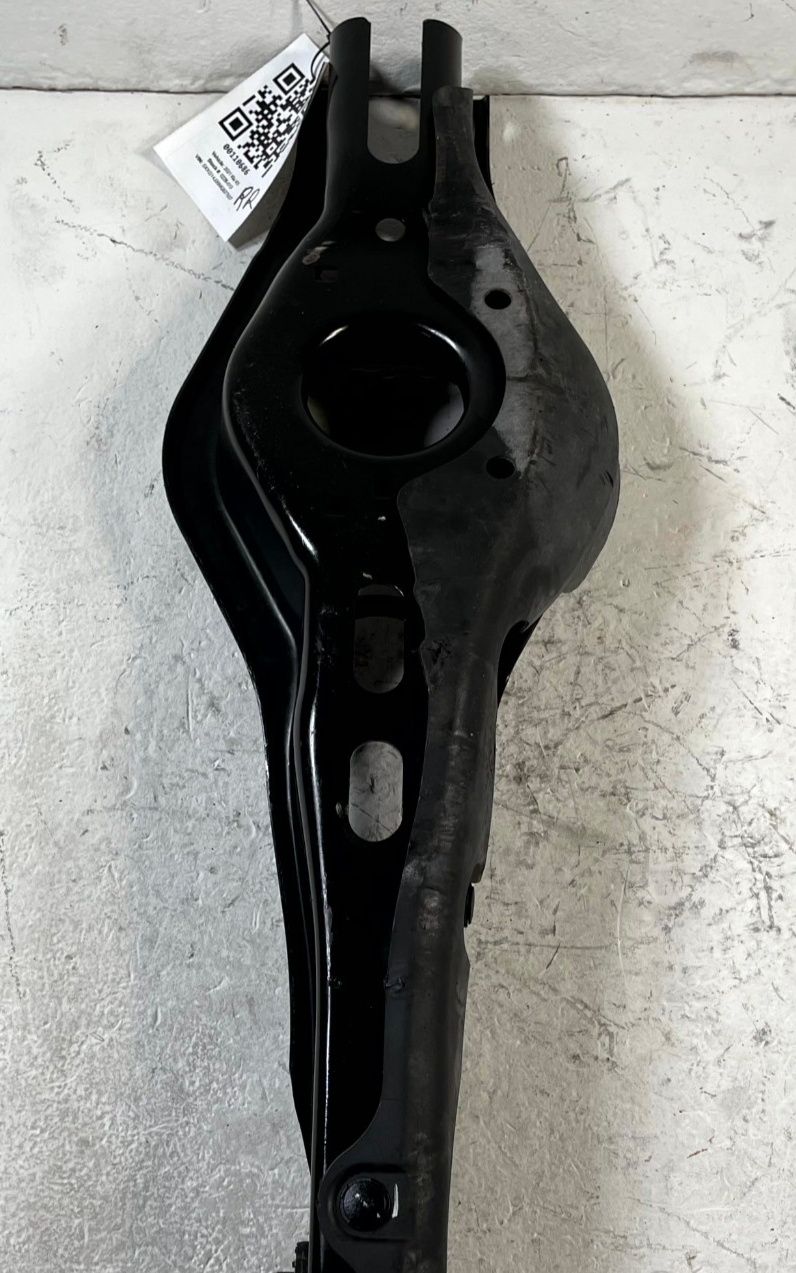Load image into Gallery viewer, 2021 - 2026 KIA K5 SEDAN REAR RIGHT PASSENGER SIDE LOWER CONTROL ARM # 110686

