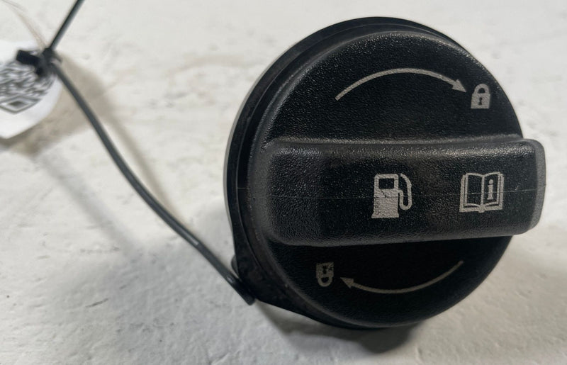 Load image into Gallery viewer, 2018 - 2023 KIA STINGER REAR FUEL GAS TANK FILLER CAP BLACK 310103L600 # 110730
