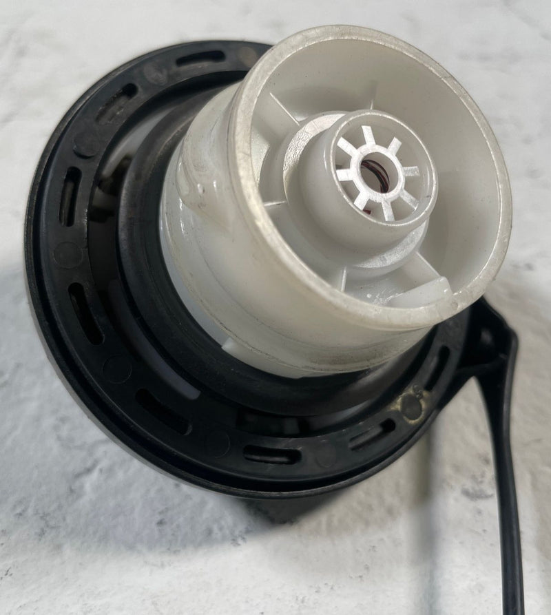 Load image into Gallery viewer, 2018 - 2023 KIA STINGER REAR FUEL GAS TANK FILLER CAP BLACK 310103L600 # 110730
