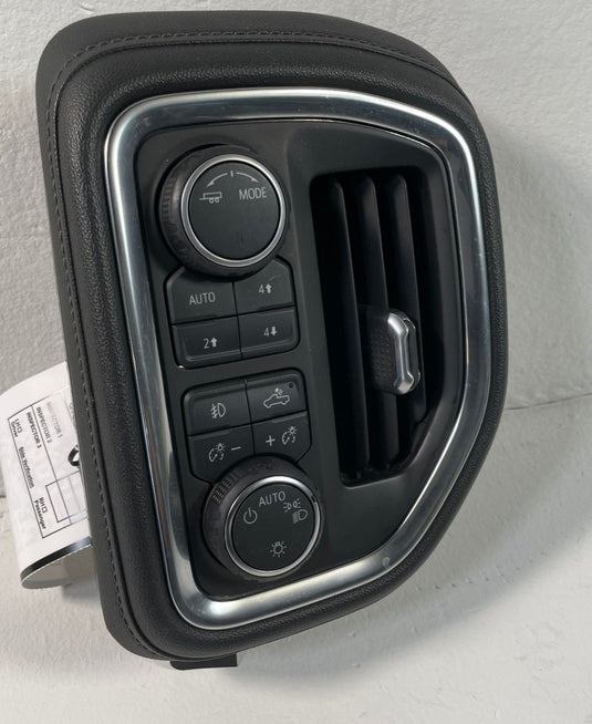 2019-23 CHEVROLET SILVERADO 1500 LEFT DASH AIR VENT W/ HEADLIGHT SWITCH