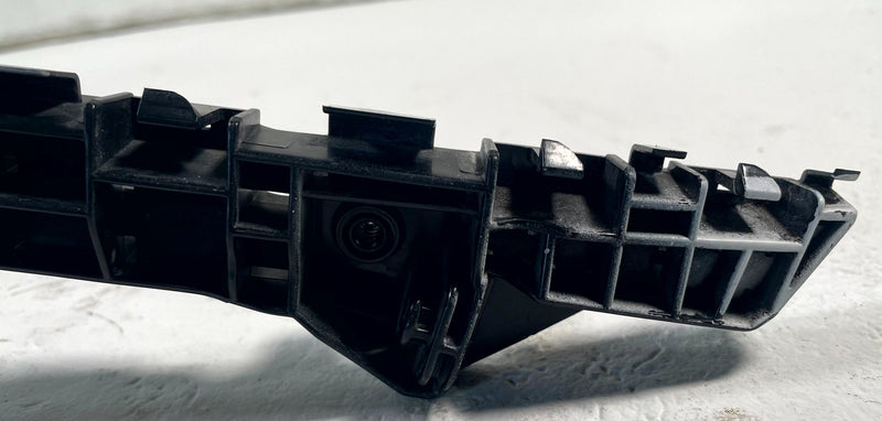 Load image into Gallery viewer, 2019-2022 ACURA ILX REAR RIGHT SIDE BUMPER LOWER MOUNT SUPPORT BRACKET # 113601
