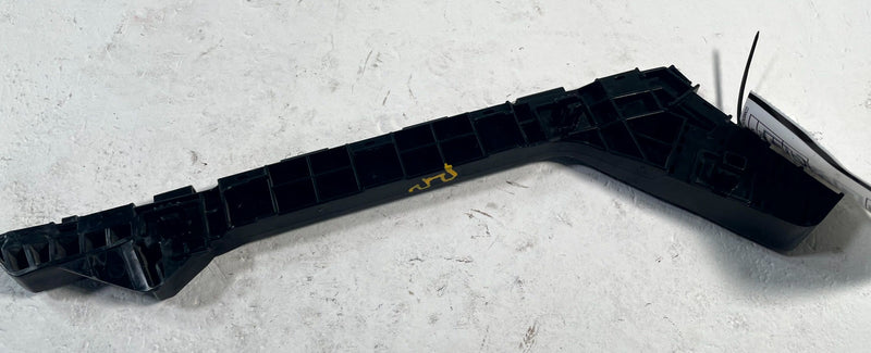 Load image into Gallery viewer, 2019-2022 ACURA ILX REAR RIGHT SIDE BUMPER LOWER MOUNT SUPPORT BRACKET # 113601
